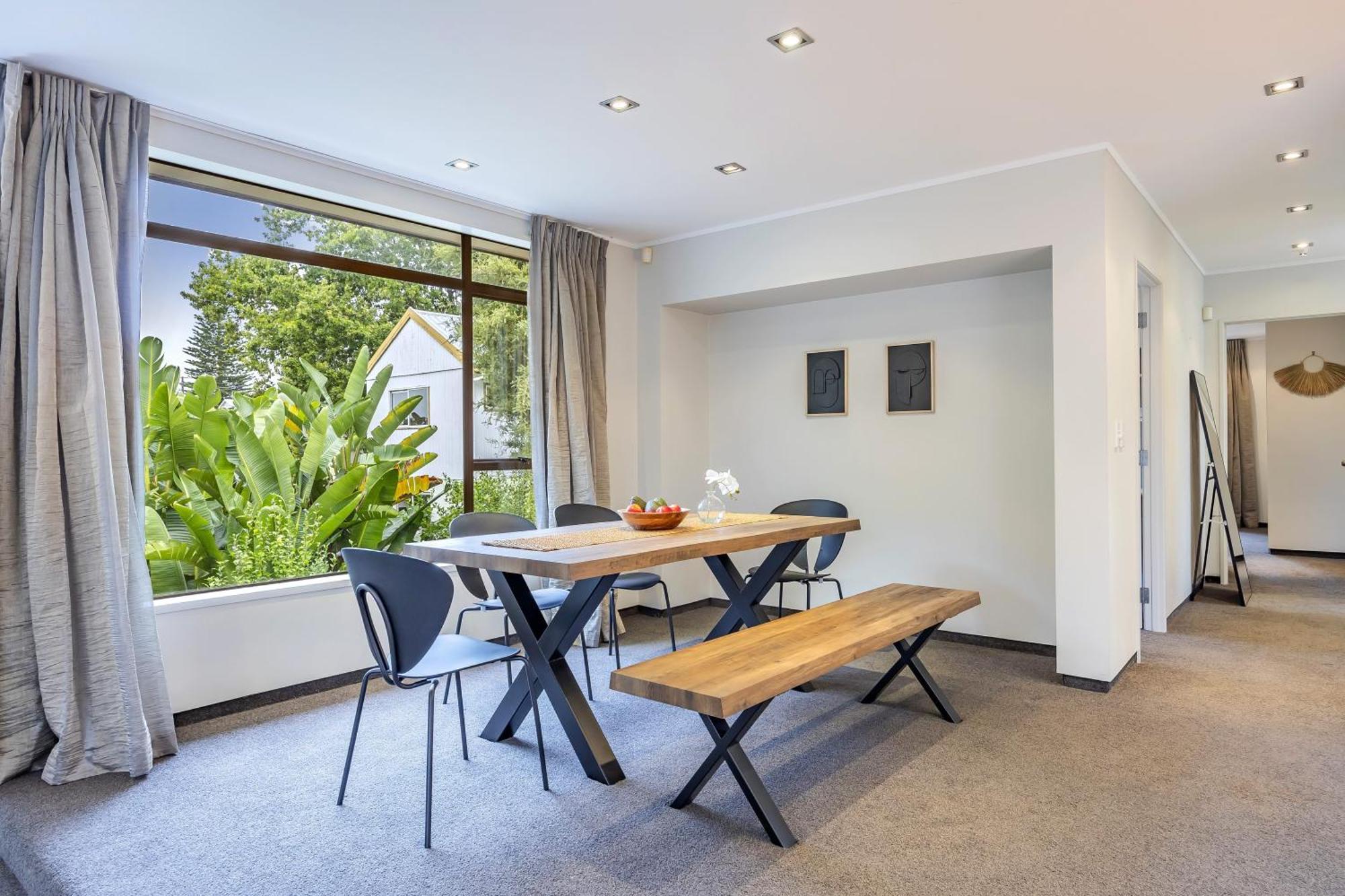 Entire House With Pool, Spa Auckland Exteriör bild